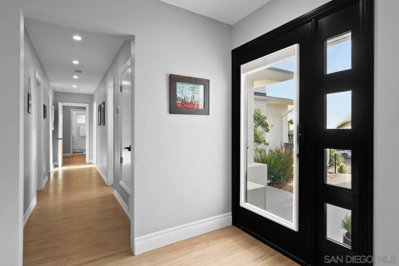 5361 Van Nuys
