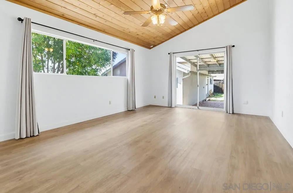 8224 Mount Vernon