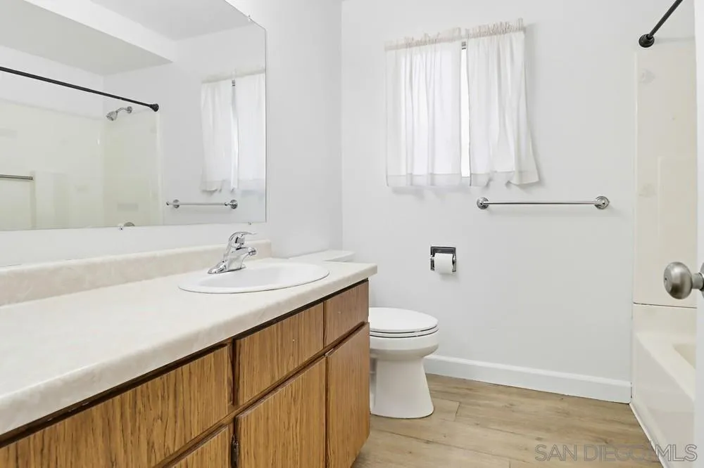 8224 Mount Vernon