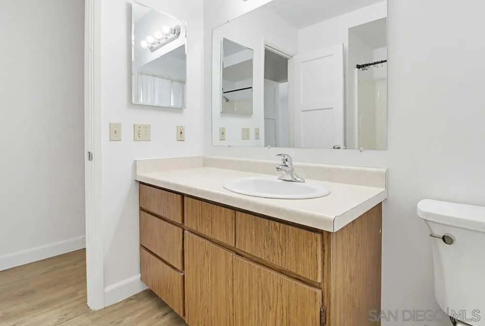 8224 Mount Vernon