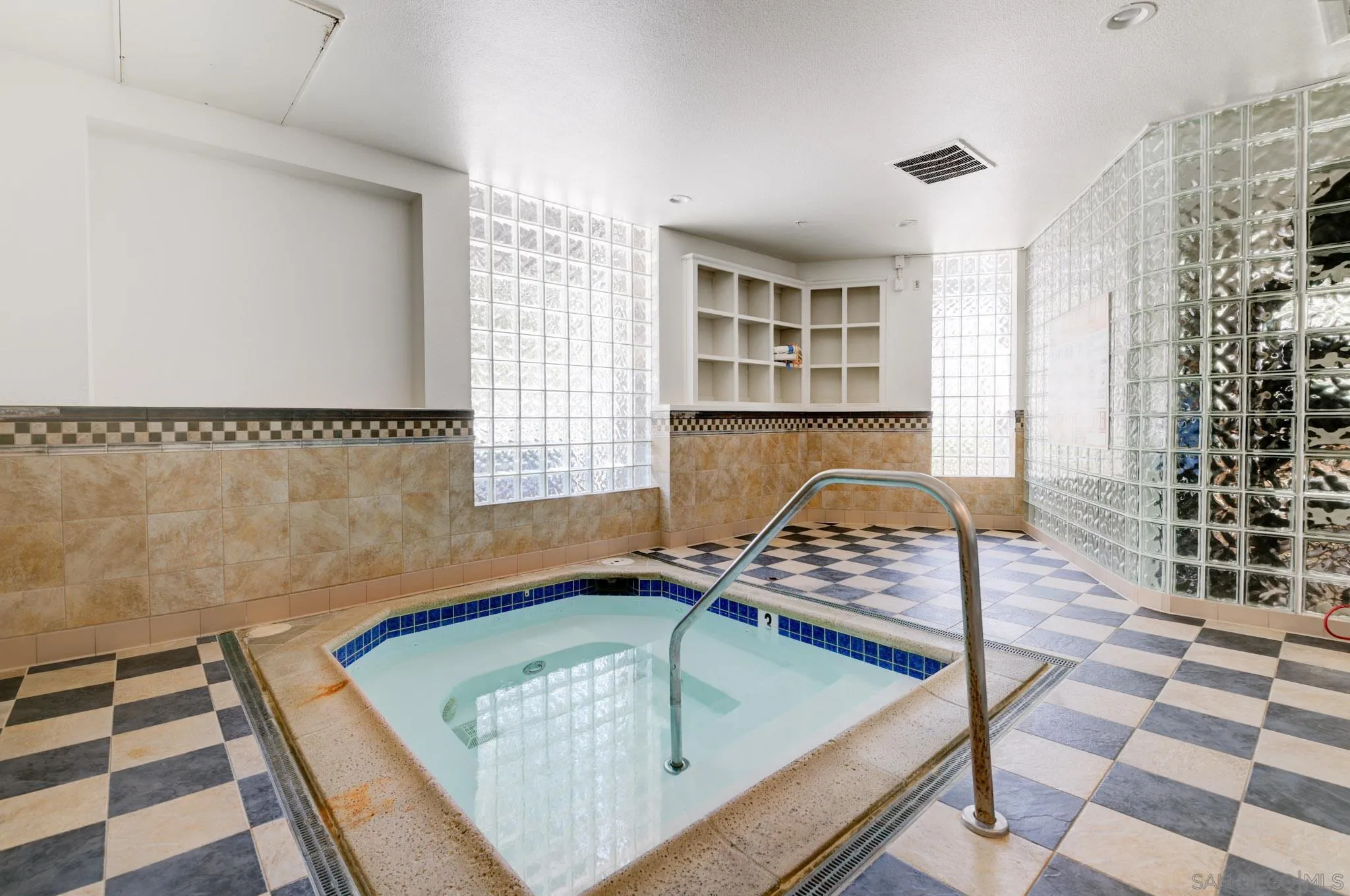 1465 C Street Unit 3301