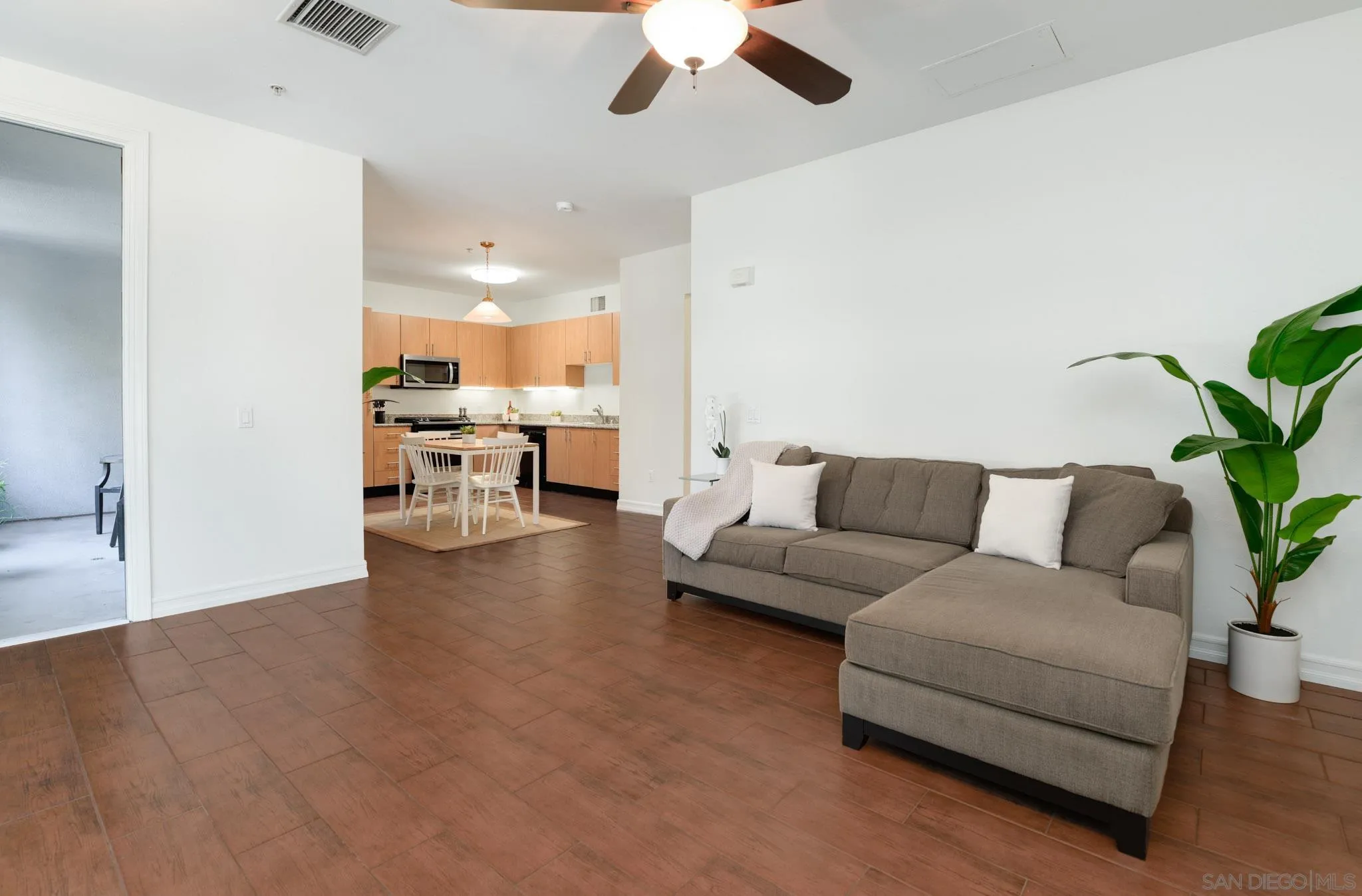 1465 C Street Unit 3301