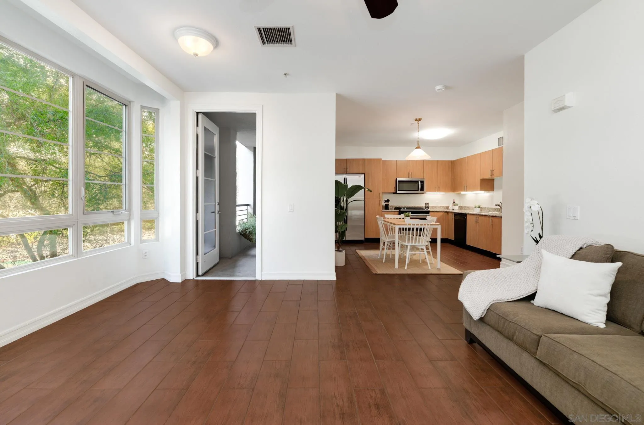 1465 C Street Unit 3301