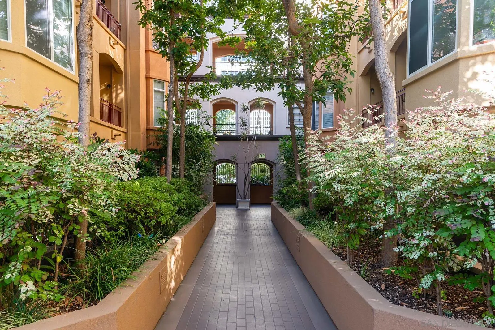 2400 5th Ave Unit 424
