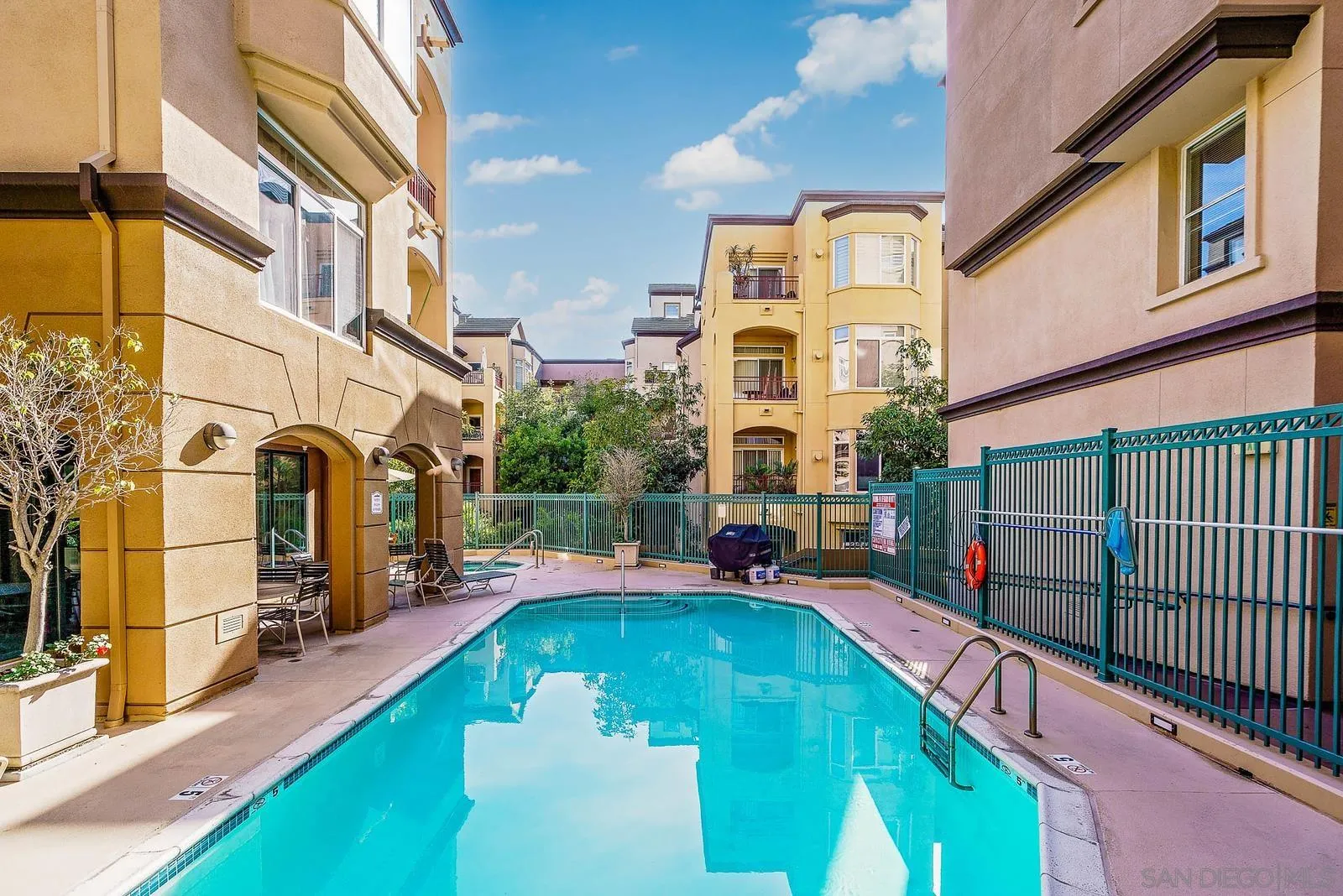 2400 5th Ave Unit 424