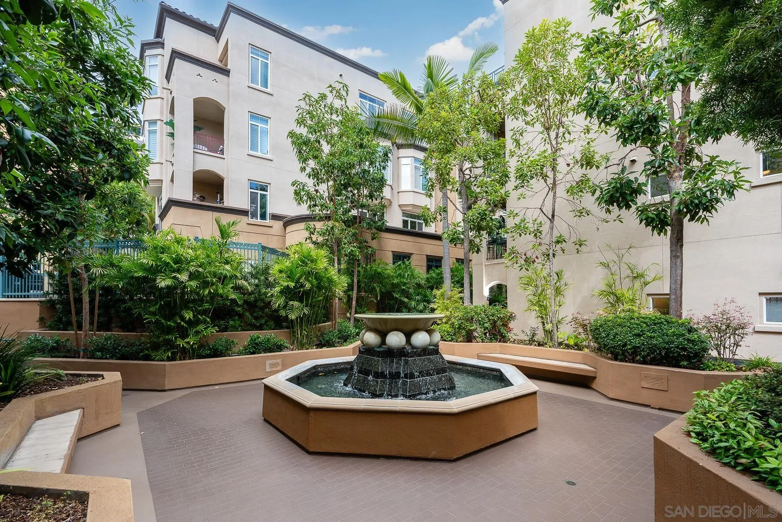 2400 5th Ave Unit 424