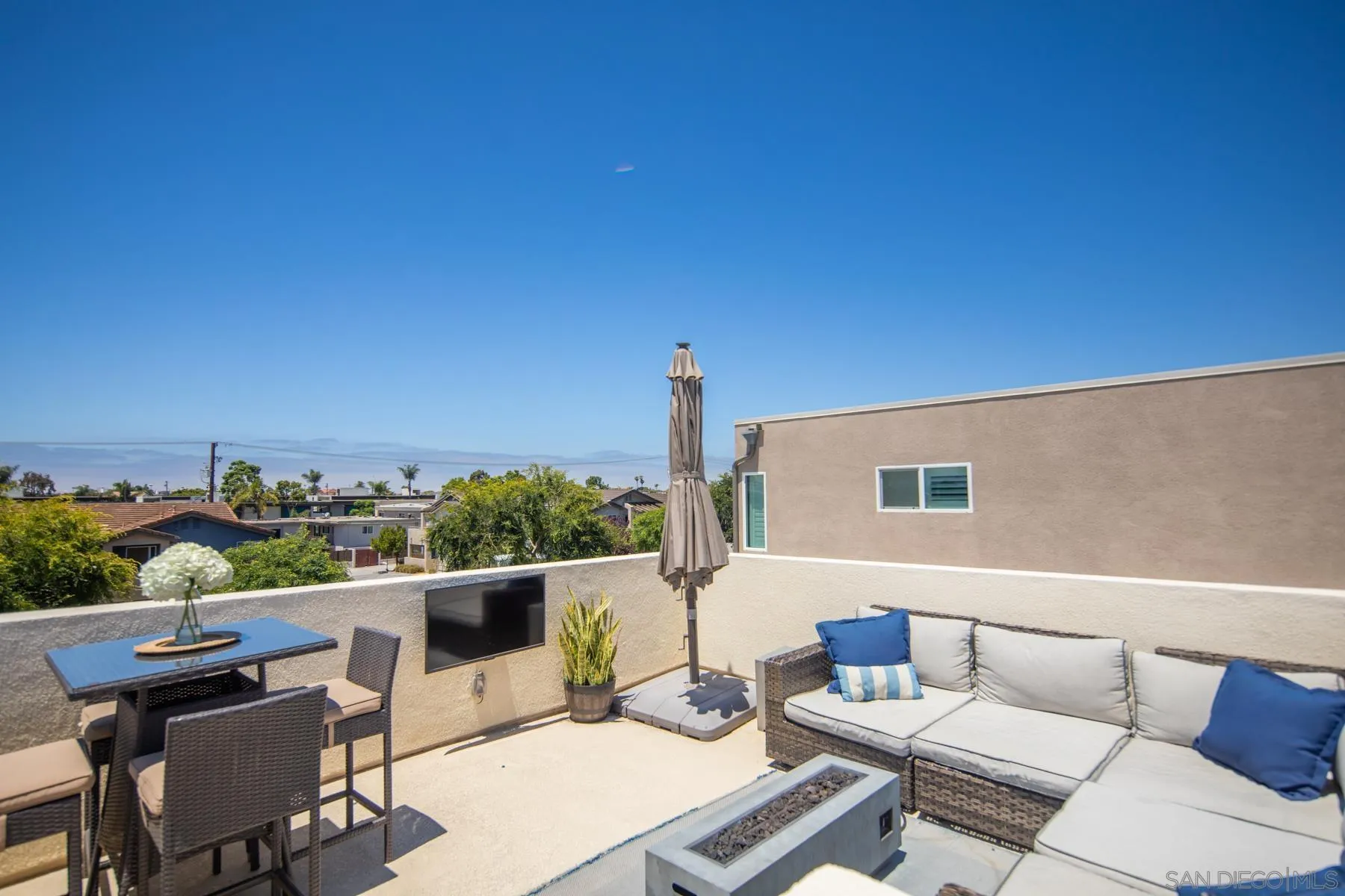 3927 Shasta St
