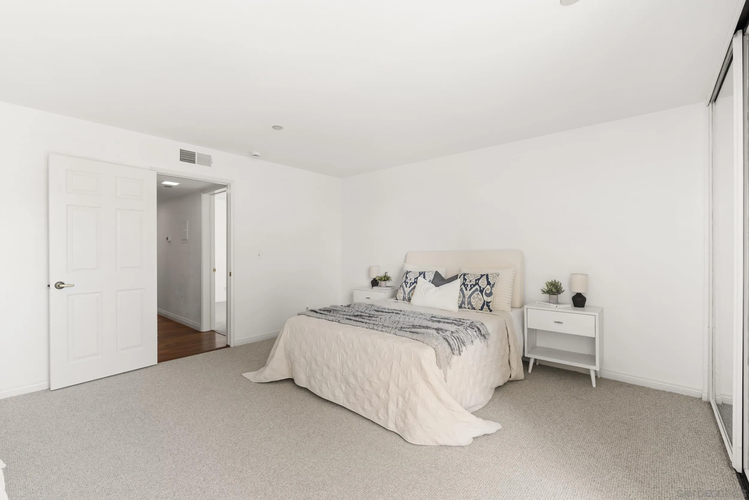 750 State Unit 202