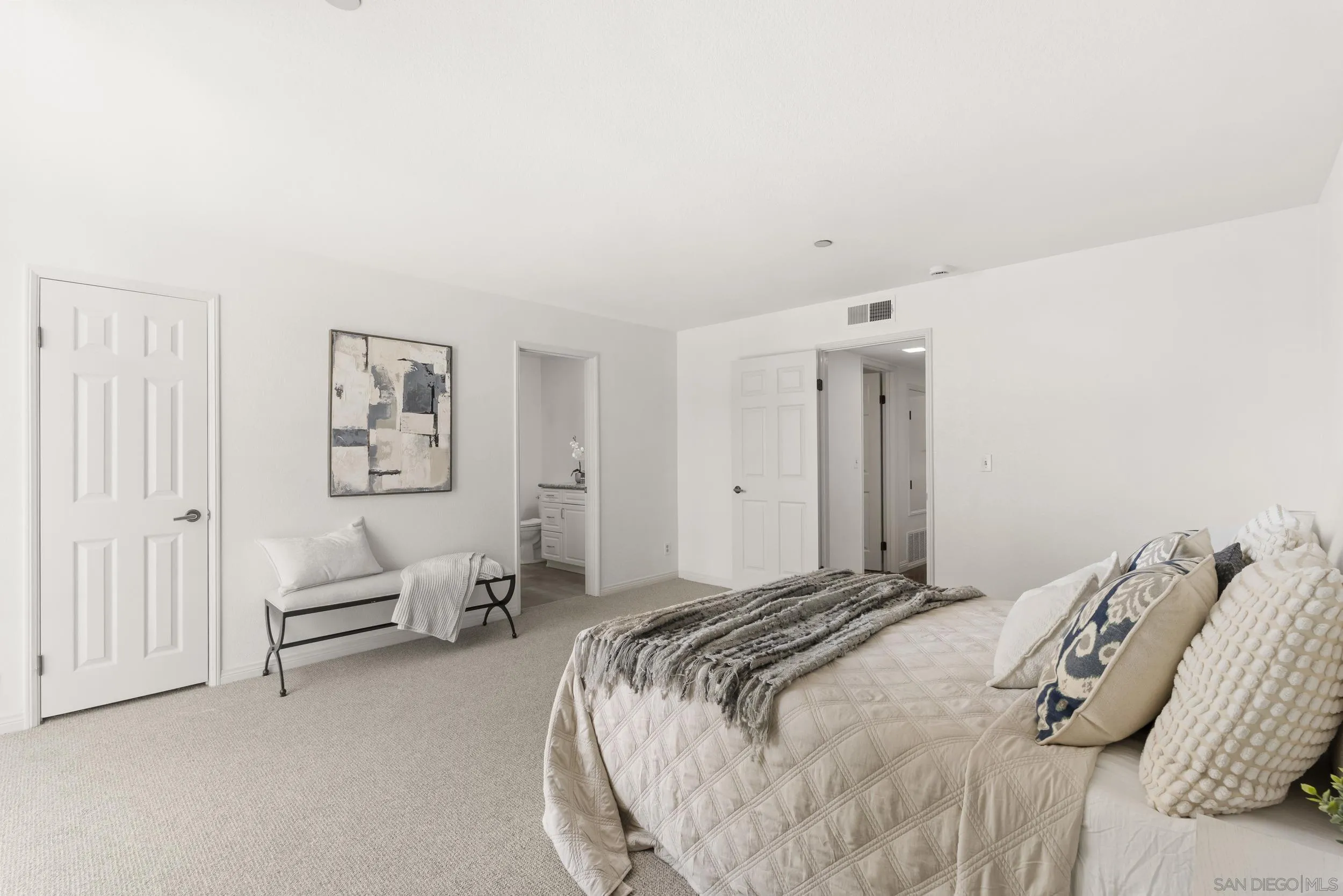 750 State Unit 202