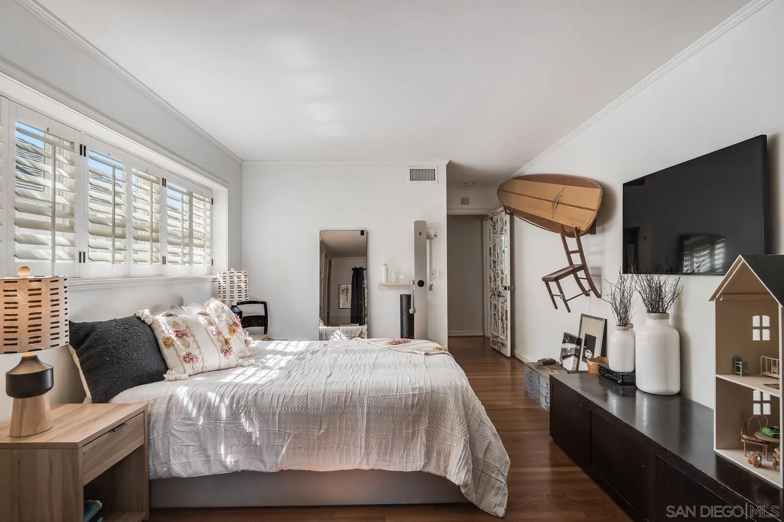 6011 Vista De La Mesa