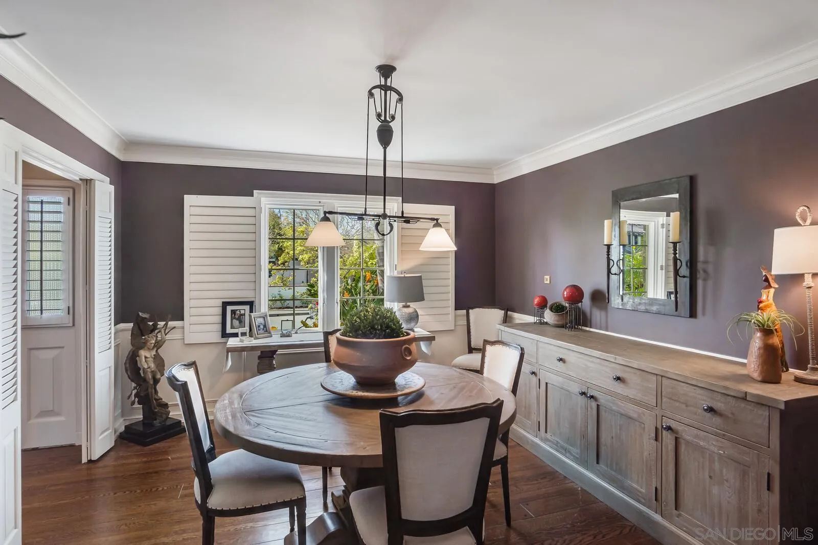 6011 Vista De La Mesa