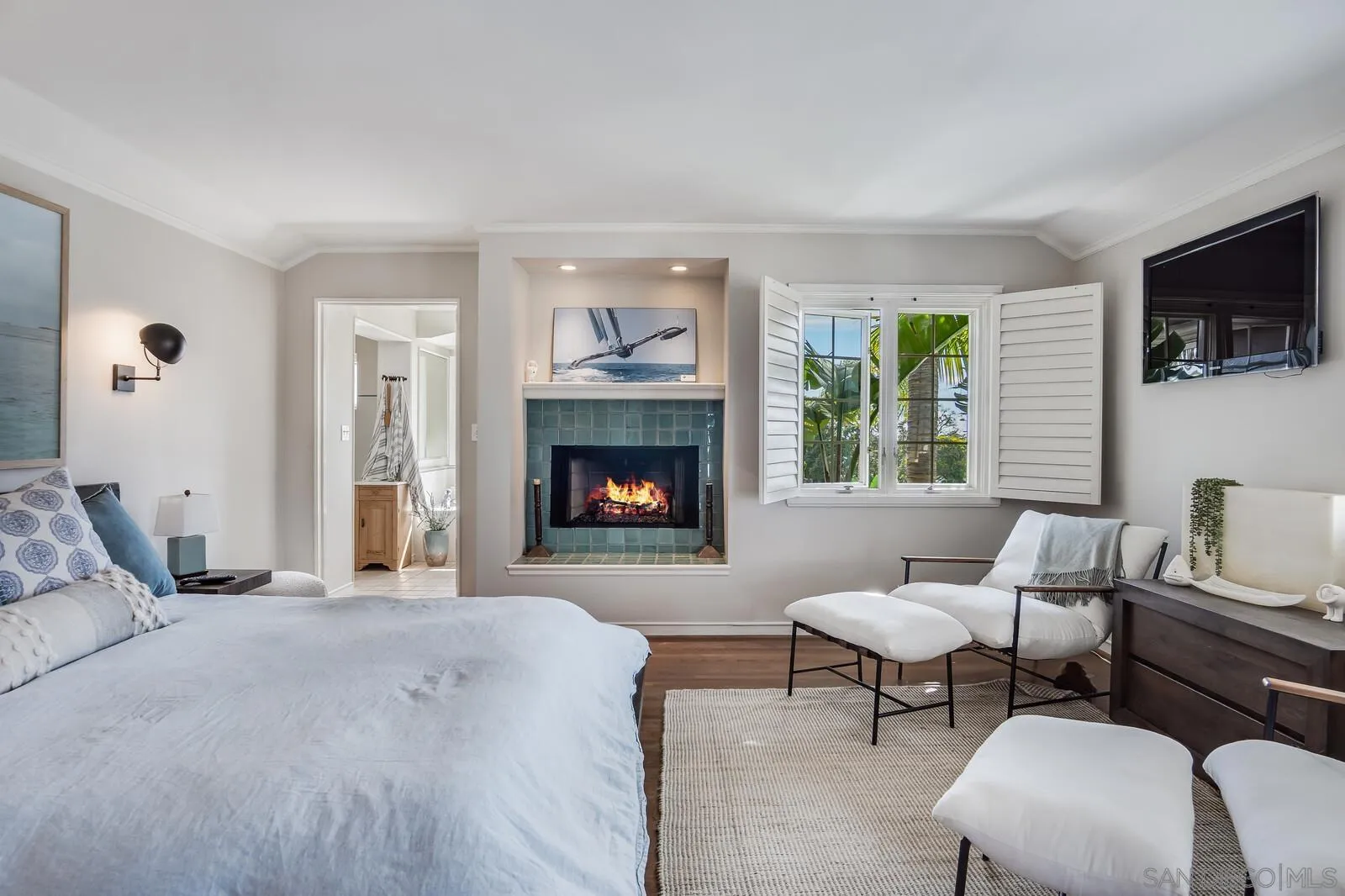 6011 Vista De La Mesa