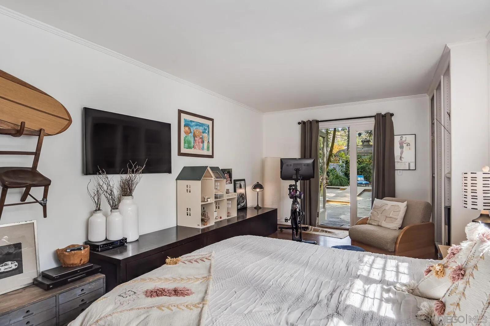 6011 Vista De La Mesa