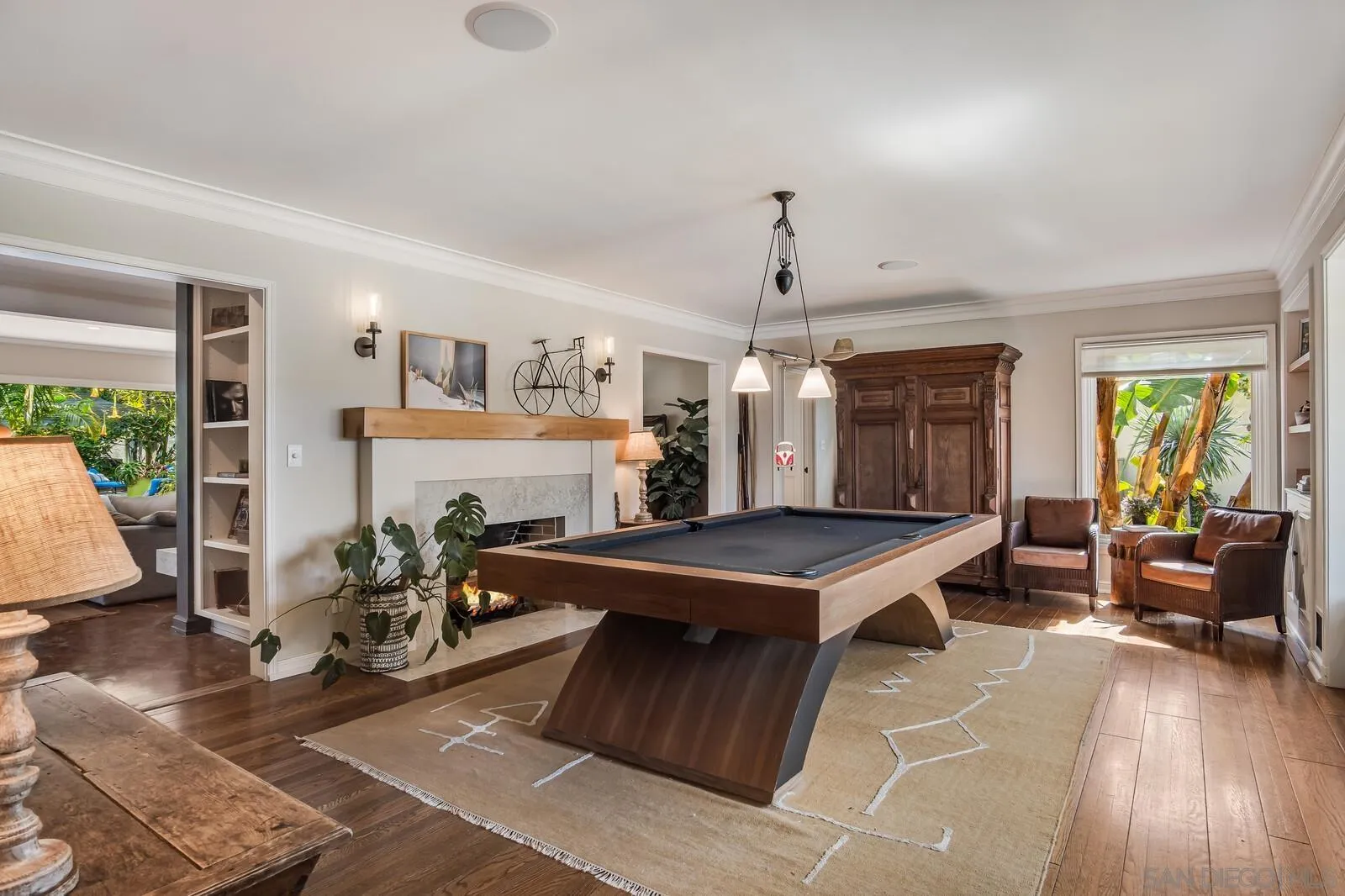 6011 Vista De La Mesa