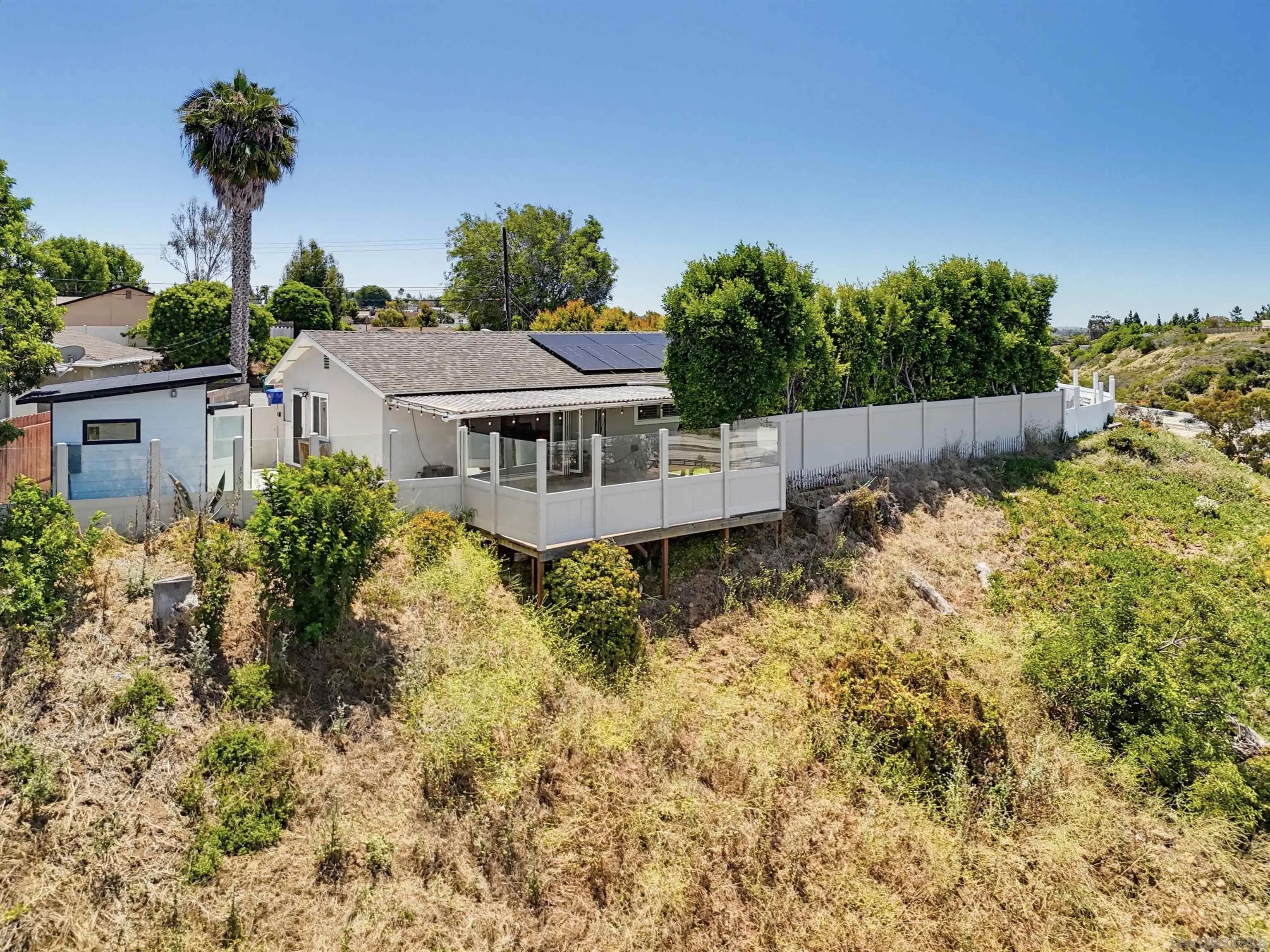 8426 Fireside Ave