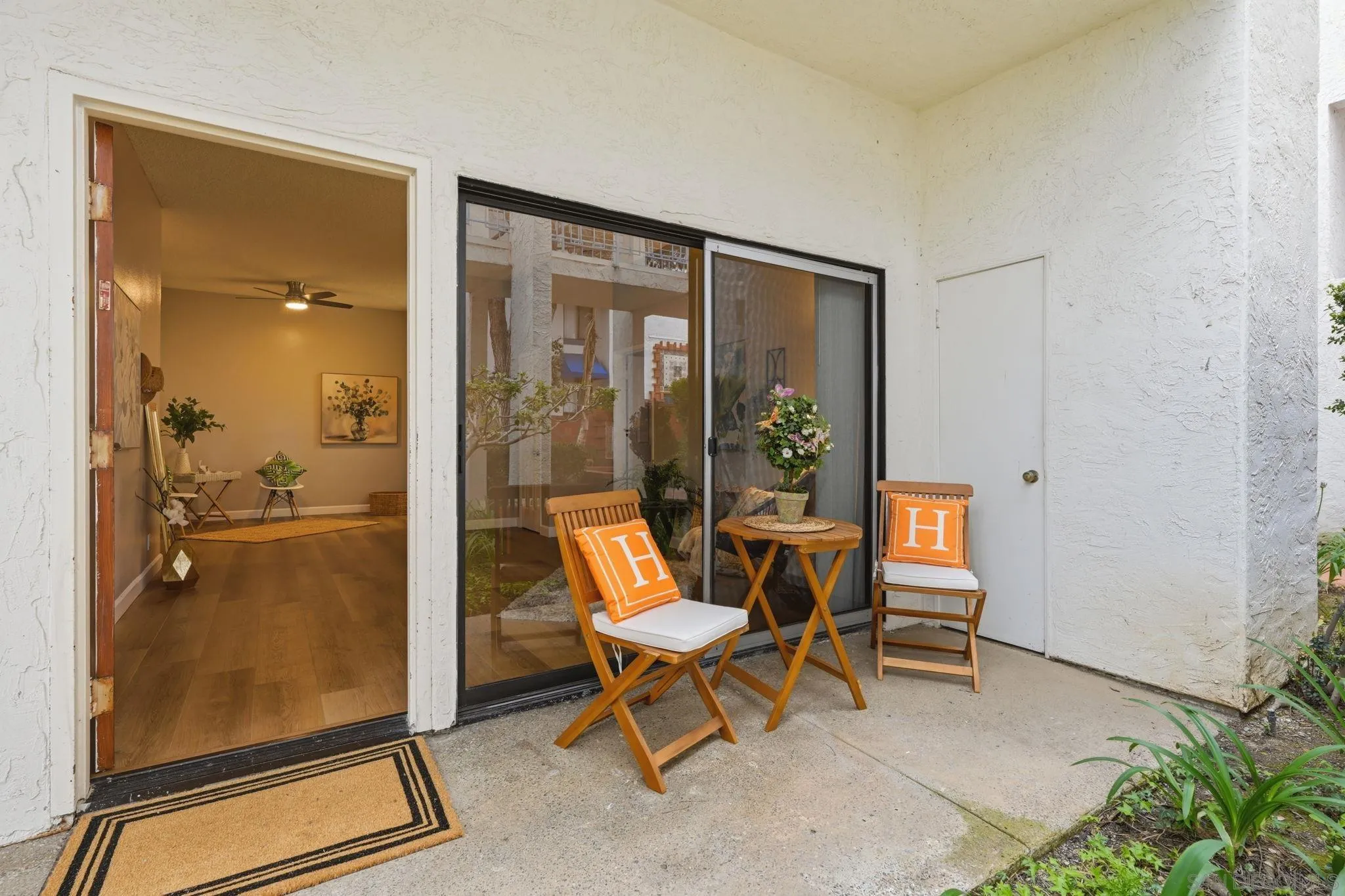 8320 Regents Rd. Unit 1i