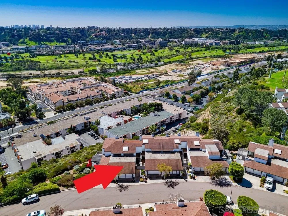 1366 Camino Lujan