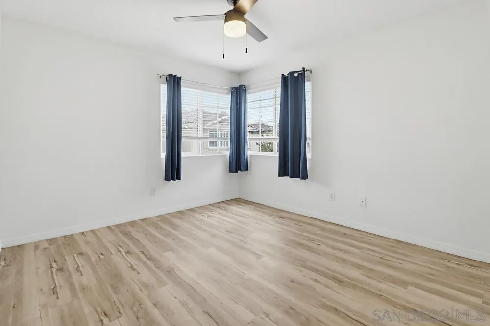 1774 Elm