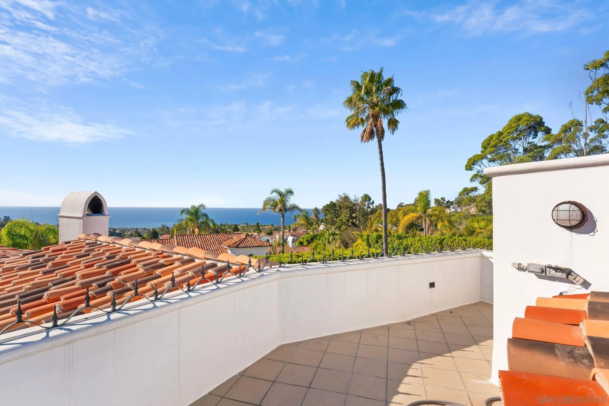6692 La Jolla Scenic Dr S
