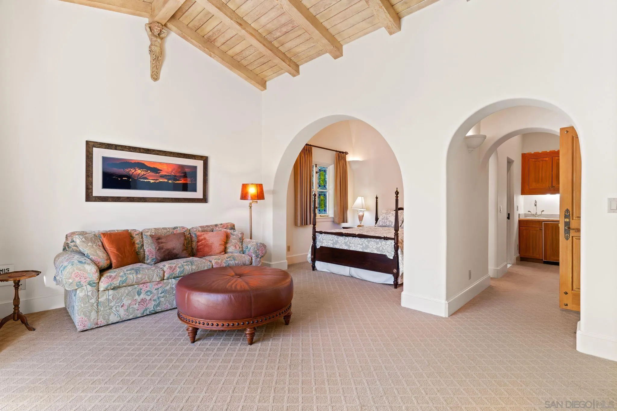 6692 La Jolla Scenic Dr S