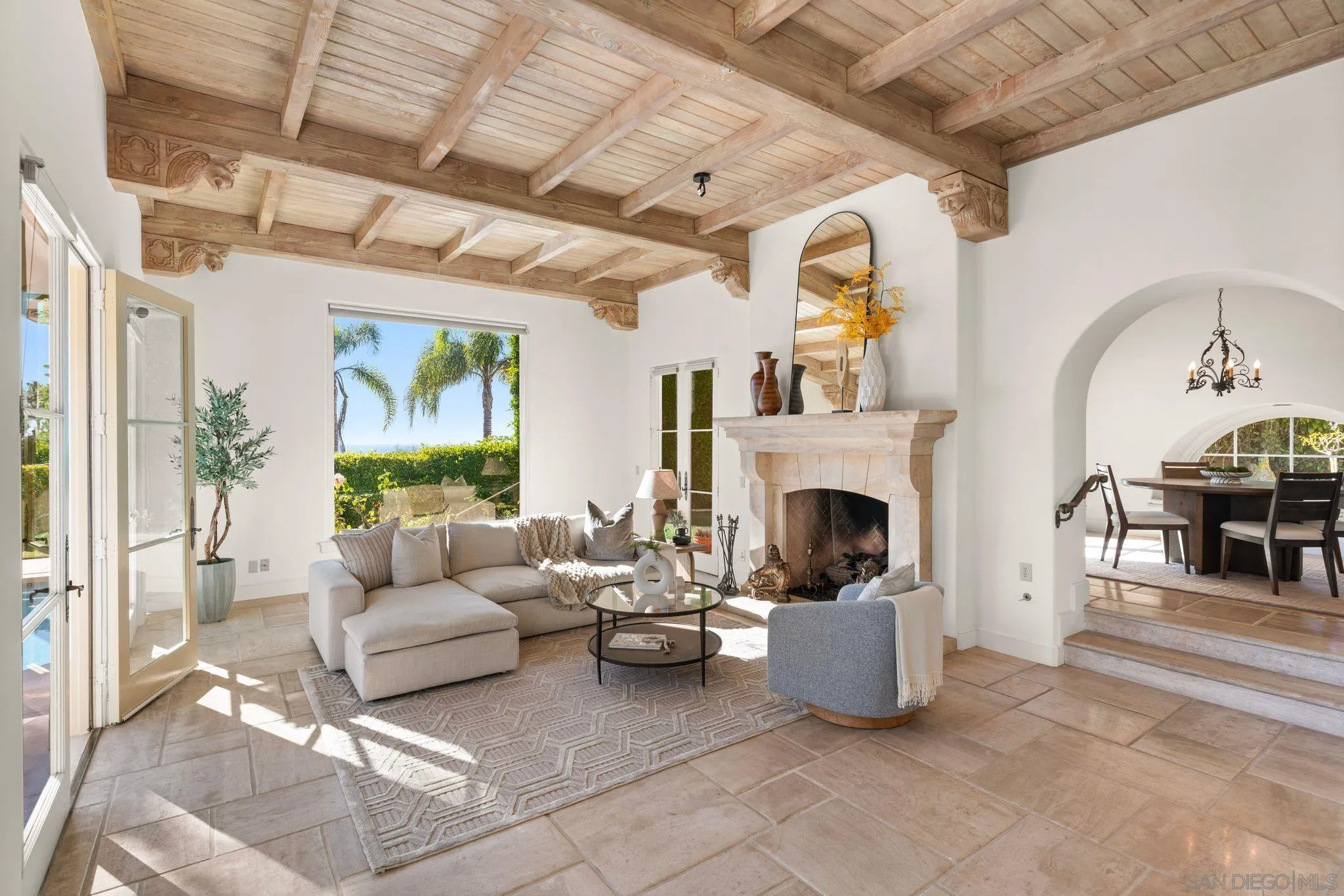 6692 La Jolla Scenic Dr S
