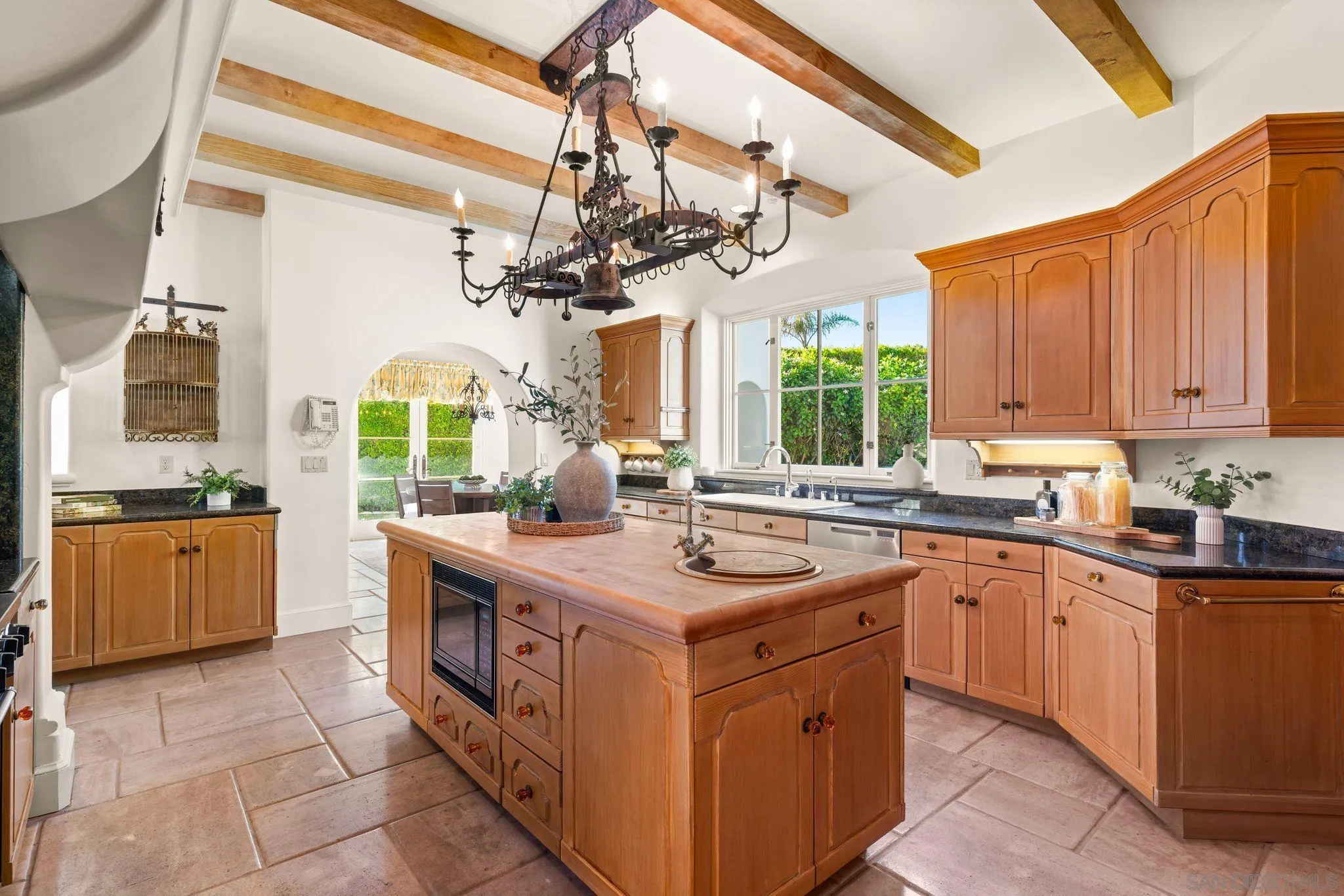 6692 La Jolla Scenic Dr S