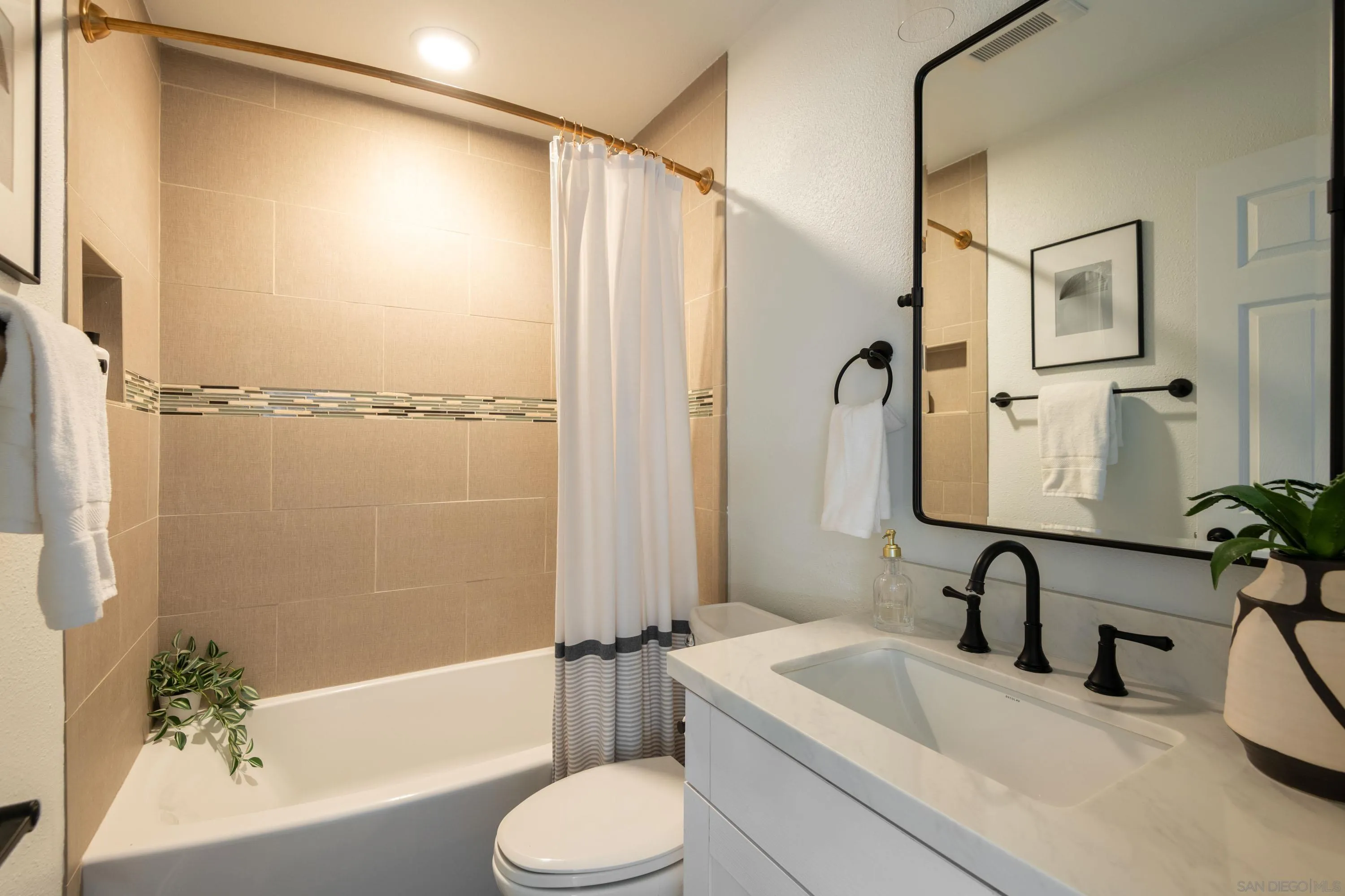 4642 Felton Unit 6