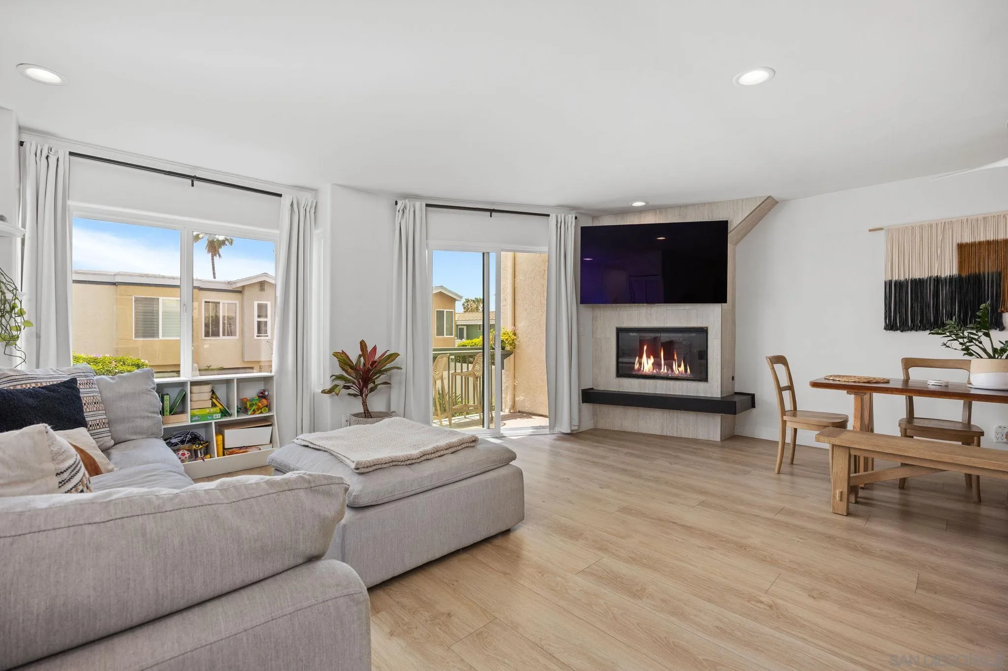 2130 Orinda Drive Unit E