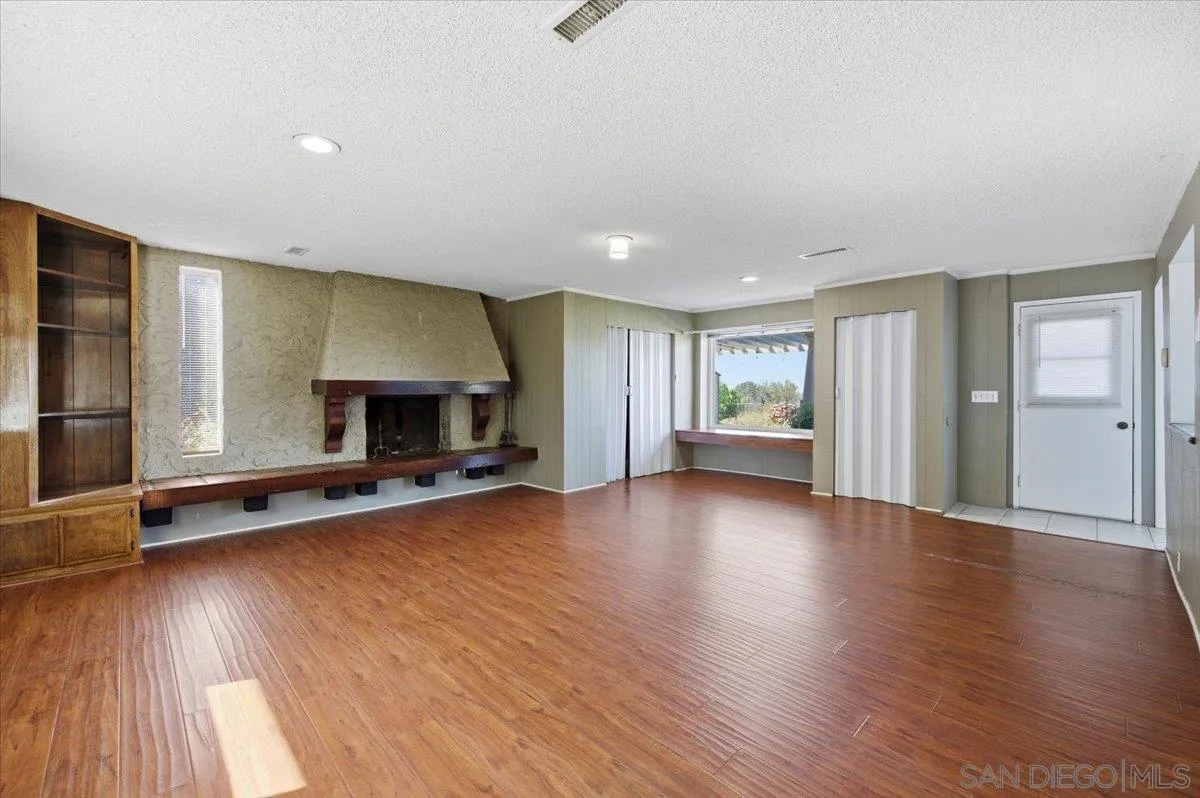 11552 North