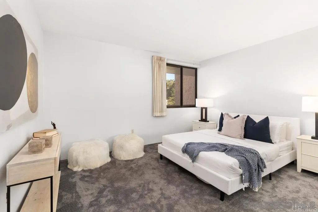 2500 Torrey Pines Rd. Unit 402
