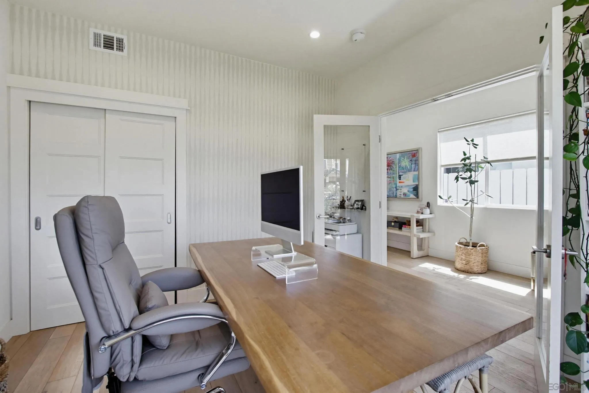 835 Beryl St.