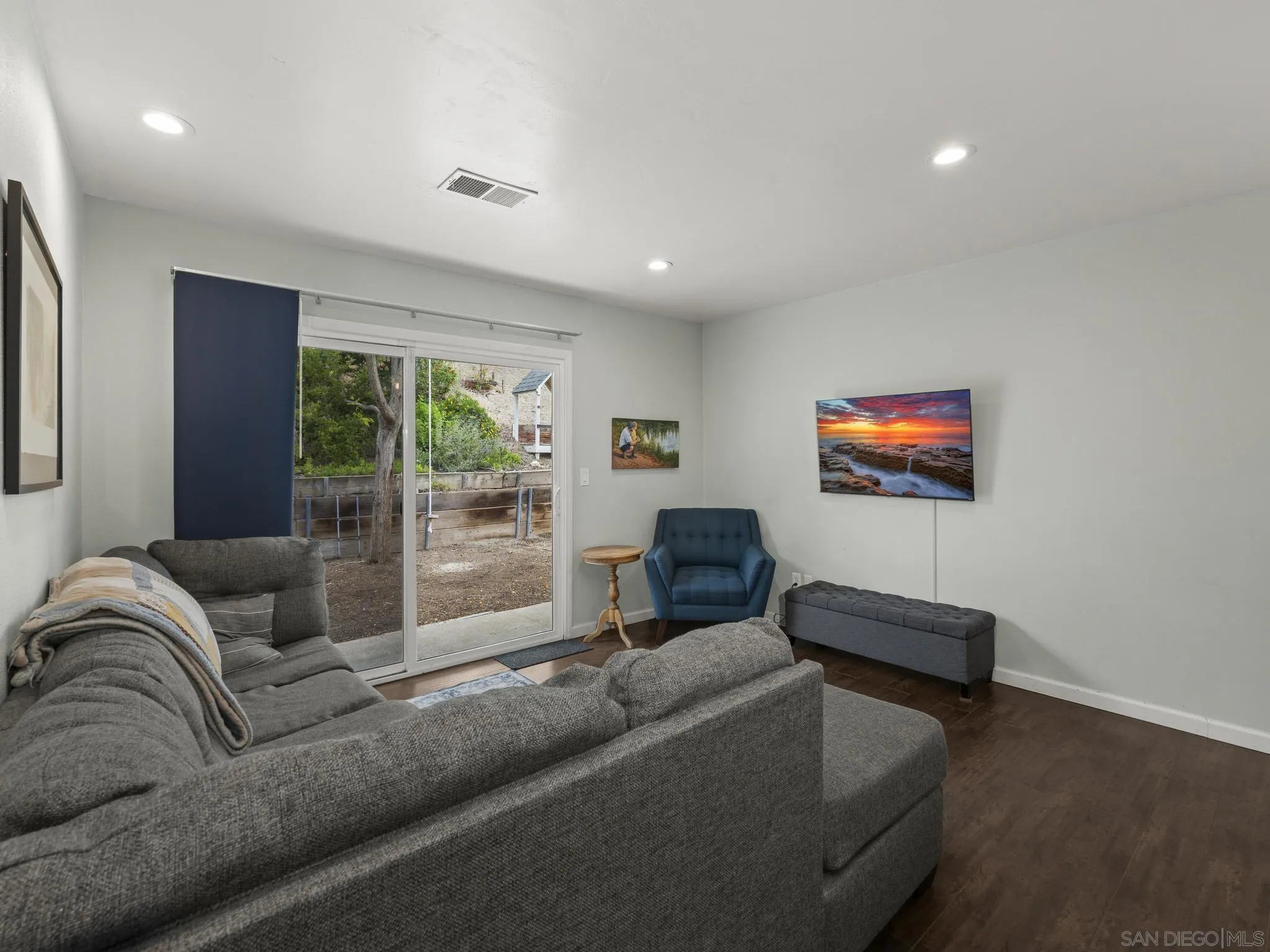 9644 Cecilwood