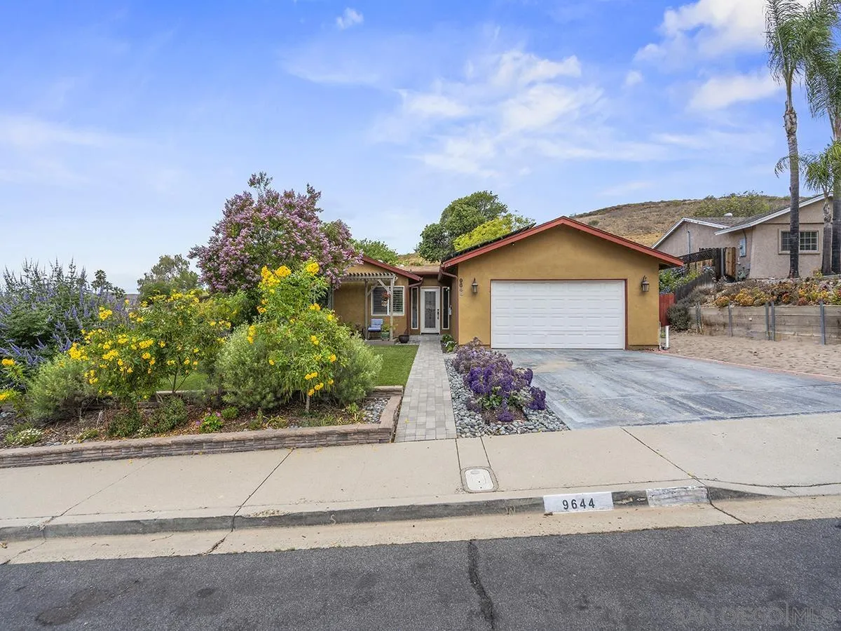 9644 Cecilwood