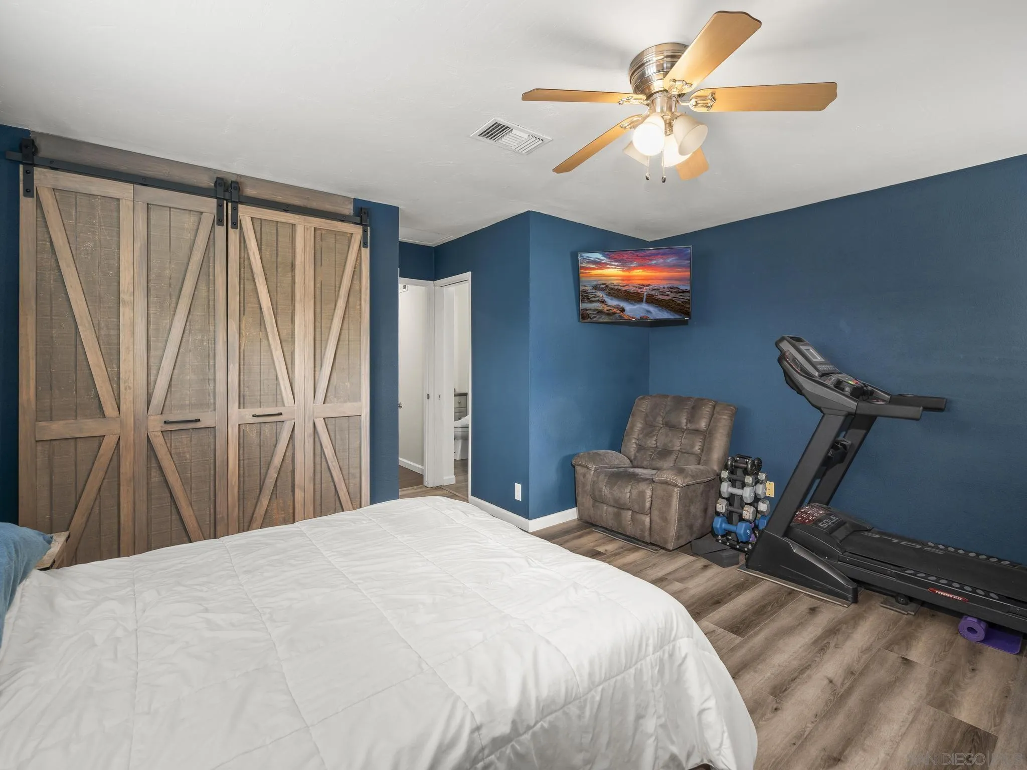 9644 Cecilwood