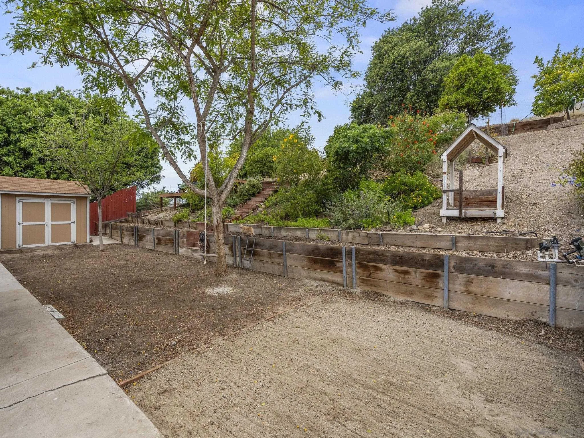 9644 Cecilwood