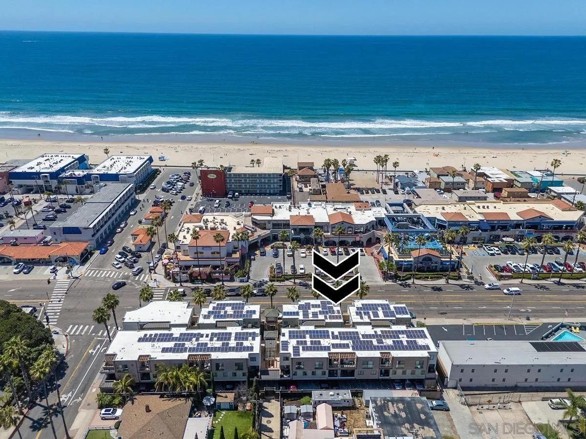 4151 Mission Unit 213