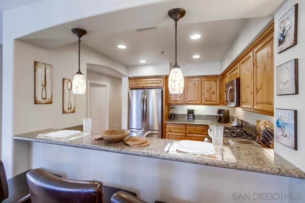 4151 Mission Unit 213