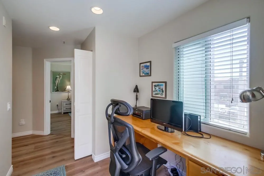 4151 Mission Unit 213