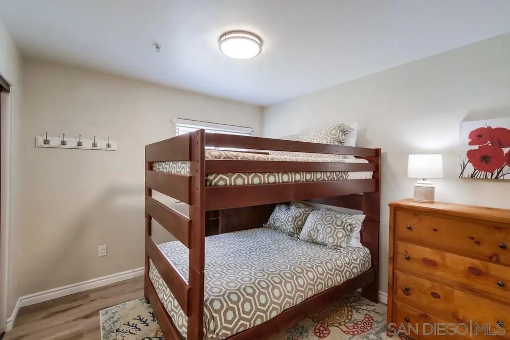 4151 Mission Unit 213
