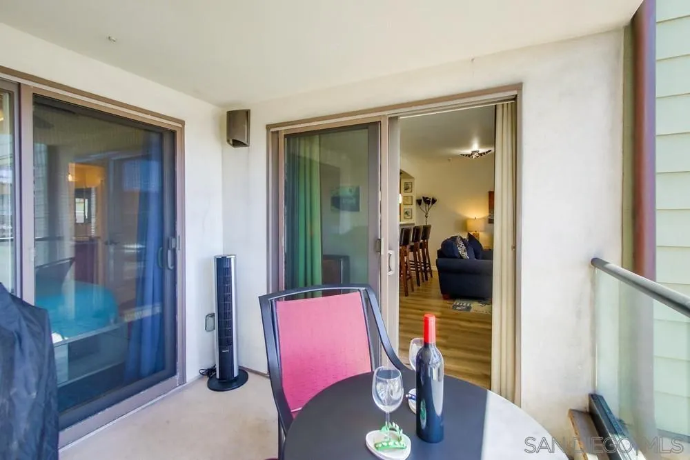 4151 Mission Unit 213