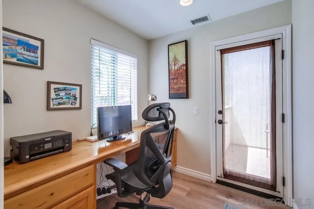 4151 Mission Unit 213
