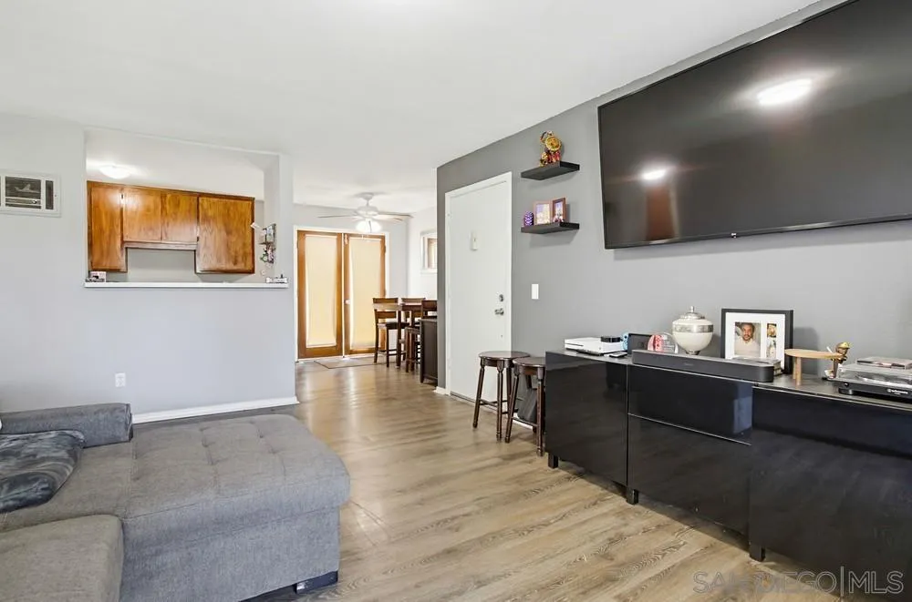 12728 Lakeshore Dr Unit A