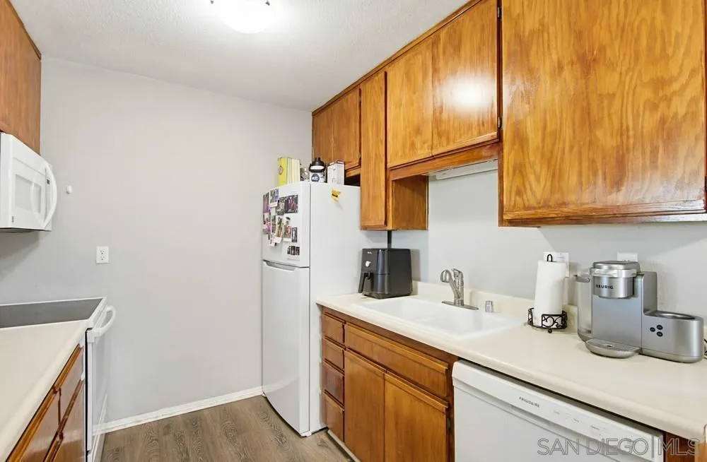 12728 Lakeshore Dr Unit A