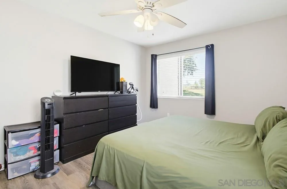 12728 Lakeshore Dr Unit A