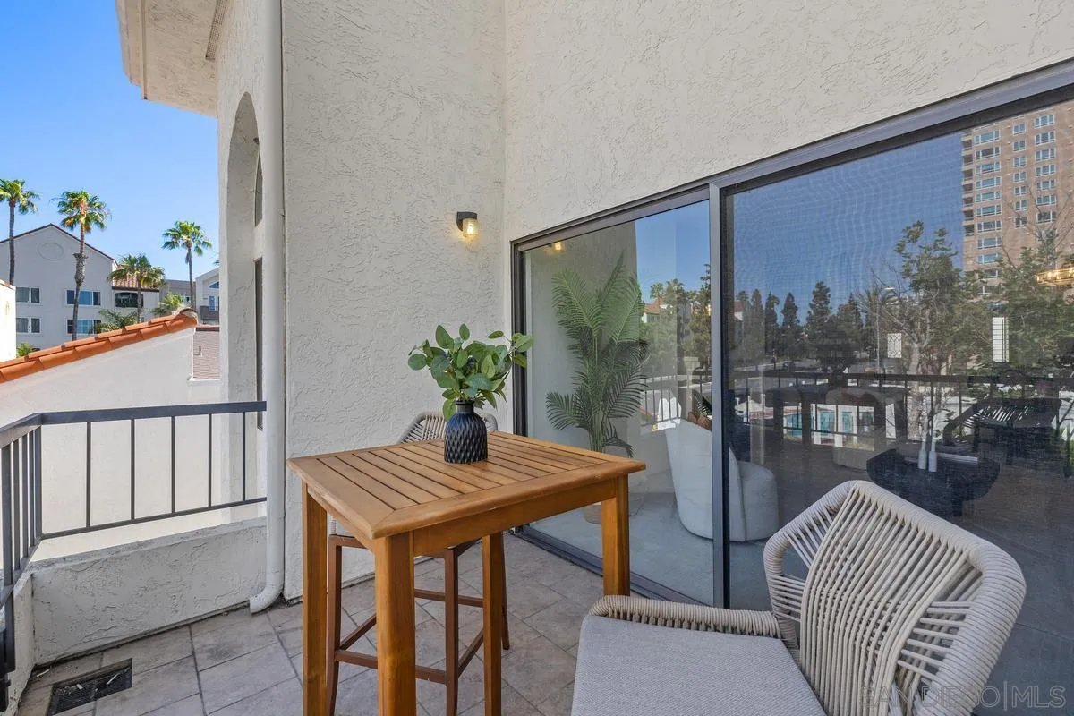 3525 Lebon Dr. Unit 302