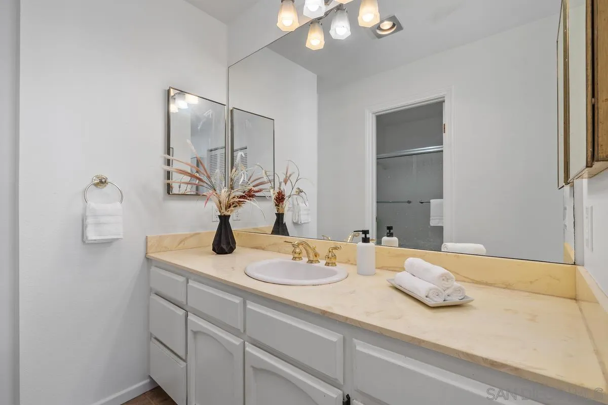 3525 Lebon Dr. Unit 302