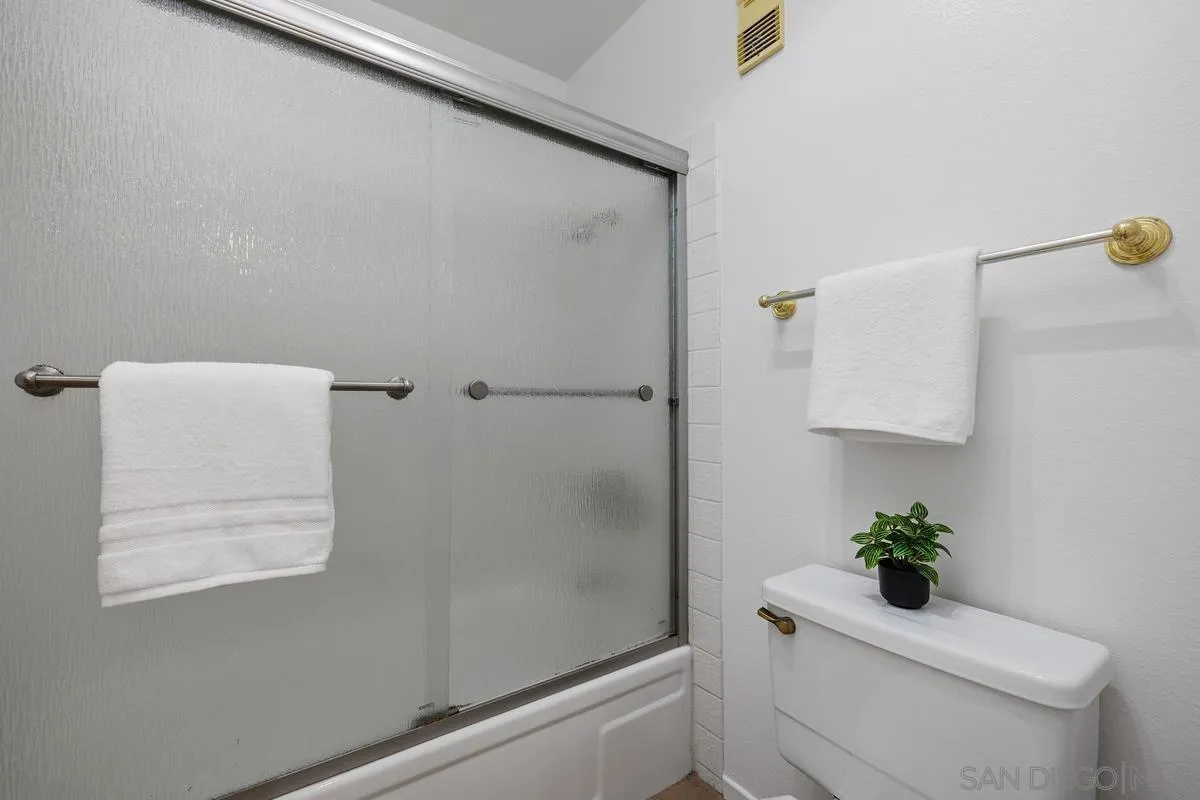 3525 Lebon Dr. Unit 302
