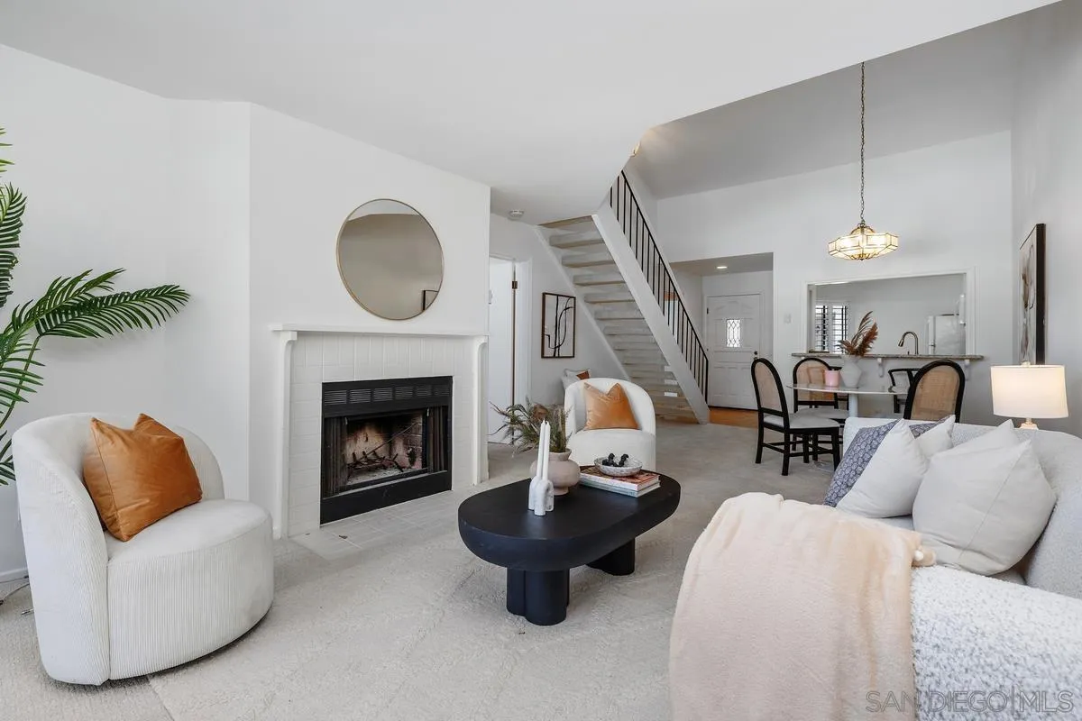 3525 Lebon Dr. Unit 302
