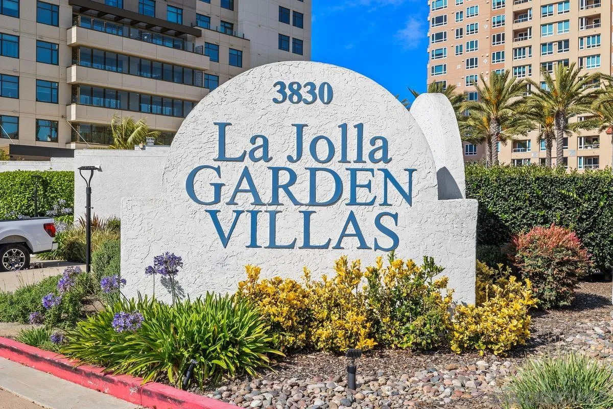 3525 Lebon Dr. Unit 302