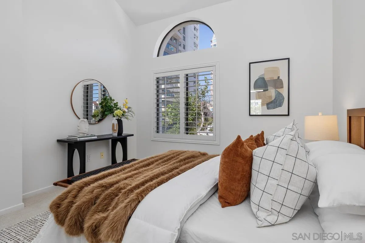 3525 Lebon Dr. Unit 302